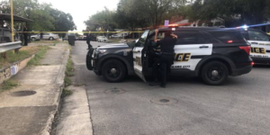 Een man uit San Antonio die vier verschillende aanklachten heeft, waaronder moord, heeft alle zaken afgewezen