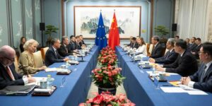 Het Chinese handelsoverschot nadert een record nu de druk van handelspartners toeneemt
