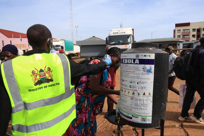 Het aantal Ebola-gevallen in Kenia bedraagt ​​acht, en er is nog geen overdracht vanuit de gemeenschap