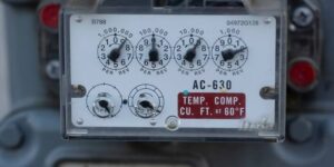 Huishoudens zullen meer betalen voor energie als gevolg van federale beleidswijzigingen, zegt de denktank