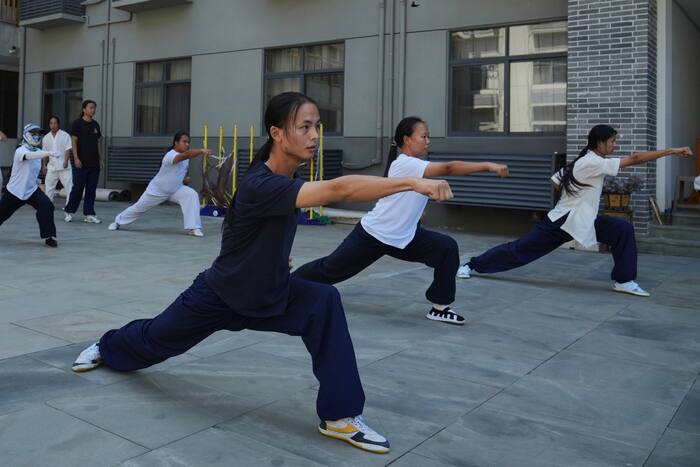 In de Chinese taoïstische vechtsportscholen is vechten slechts een deel van de les