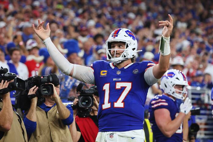 Josh Allen opent het nieuwe stadion van de Bills met een 5-TD-optreden in een 41-31 overwinning op de Lions