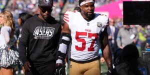 NFL schort de wedstrijd van 49ers linebacker Dre Greenlaw 1 op vanwege een kopstoot