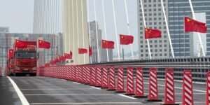 Nieuwe brug China-Noord-Korea gaat na ruim tien jaar vertraging open