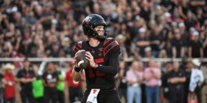 Nr. 13 Texas Tech stopt een late 2 en verslaat nr. 22 Houston met 28-26 in Big 12-opener