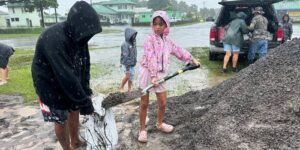 Orkaan Nolo raast over Hawaï, maar kan nog steeds krachtige wind en plotselinge overstromingen veroorzaken