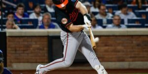 Pete Alonso krijgt opnieuw een ovatie van Mets-fans nadat hij de laatste homer heeft geslagen in return op Citi Field
