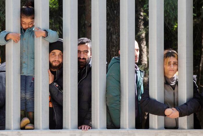 Polen heeft de asielaanvragen aan de Wit-Russische grens stopgezet en wil nu dat Europa zijn voorbeeld volgt