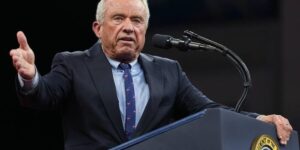 RFK Jr. vergemakkelijkt de toegang tot onbewezen peptiden, ondanks tegenstand van FDA-wetenschappers