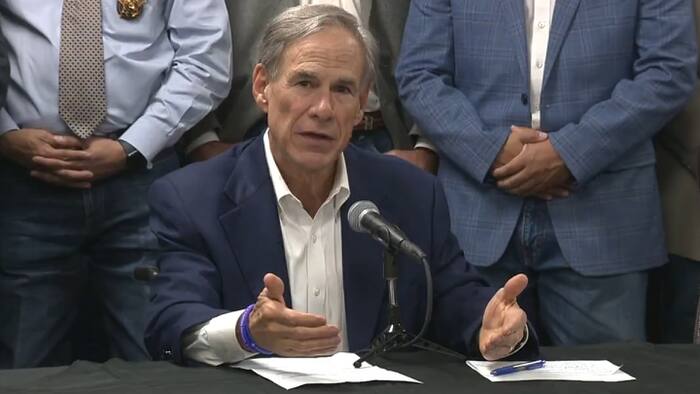 Regering Abbott schetst de strategie voor wetshandhaving en fentanyl tijdens de rondetafelconferentie in San Antonio