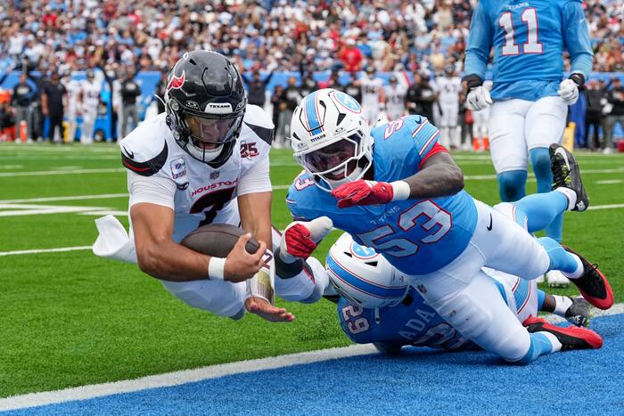 Stroud rent voor een TD, gooit voor een nieuwe terwijl Houston Titans verslaat voor de eerste overwinning van het seizoen