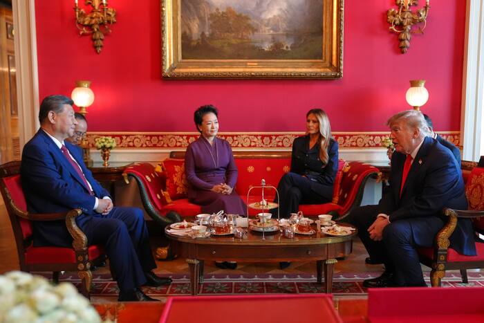 Trump betwist het verhaal van zijn ambassadeur dat hij de Chinese president had gevraagd of hij Amerikaanse wapens wilde kopen