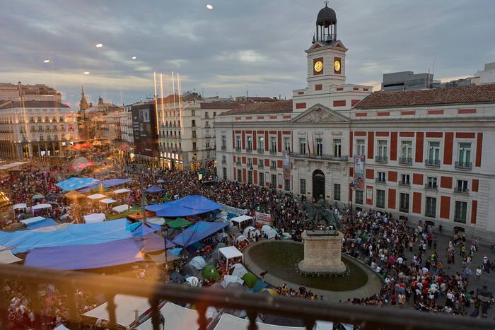 Uitzetting van 87-jarige leidt tot kampprotest in Madrid vanwege de huizencrisis
