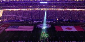 Vuurwerk, twee anthems en een full house: Bills verslaan Lions in eerste wedstrijd van het reguliere seizoen in nieuw stadion